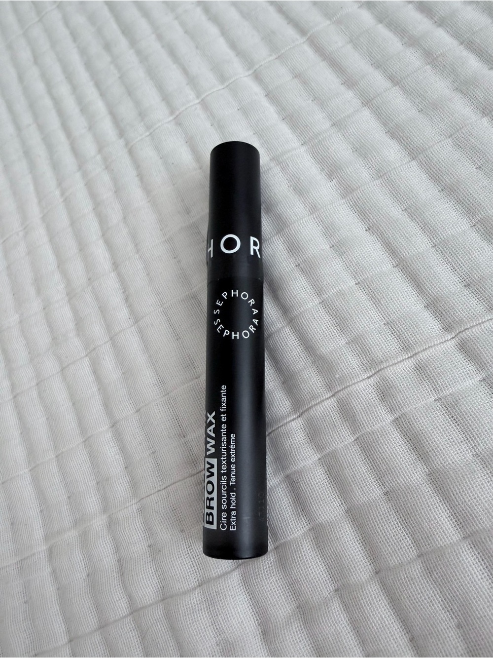 New Fluff & Fix 12HR Brow Wax for Lamination Effect